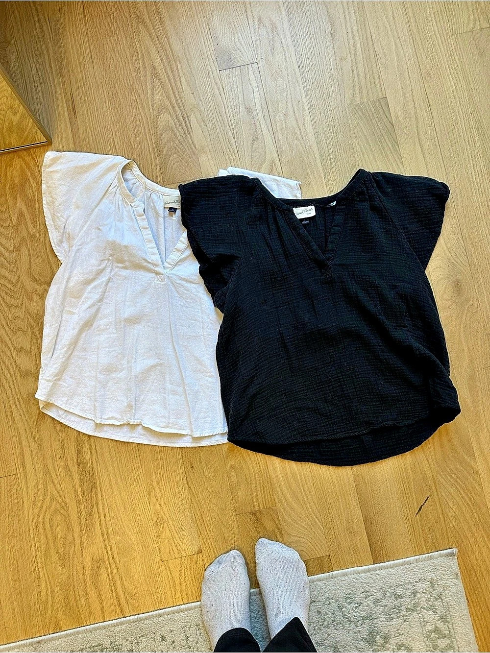 Universal Thread Cotton Gauze Flutter Sleeve Tops Black & White